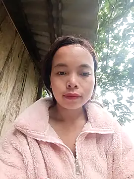 Nguyet2k4 online show from 01-17-26, 12:26