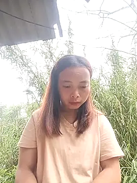 Nguyet2k4 online show from 03-05-26, 01:45