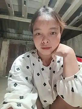 Nguyet2k4 online show from 07-01-26, 10:42