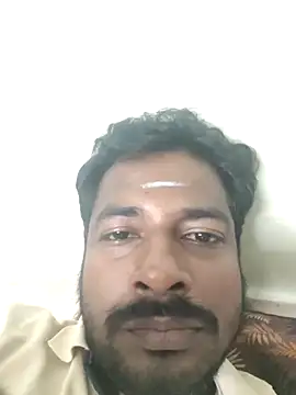 Snapshot of Vickyins480000 chatting on 12-14-25, 05:07 Vickyins480000 online show from 12-14-25, 05:07