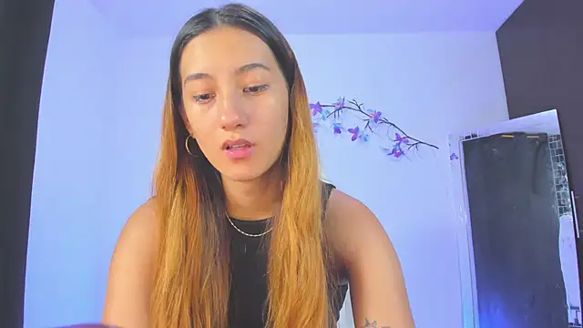 Snapshot of kittyrush_ chatting on 01-12-26, 05:34 kittyrush online show from 01-12-26, 05:34