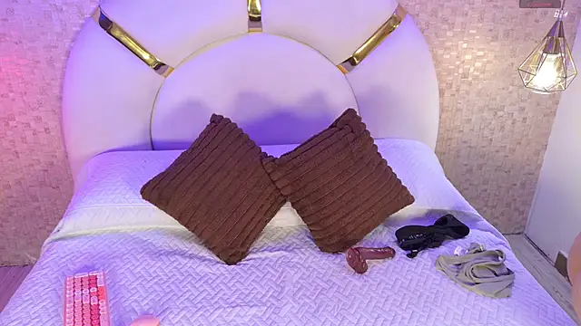 emmy rose25 online show from 10-24-25, 11:50