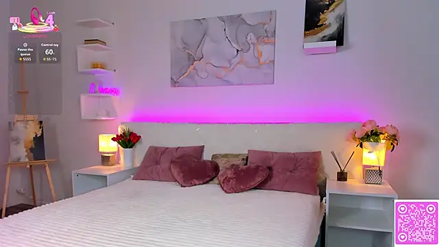 Lisa McCoy online show from 11-27-25, 01:07