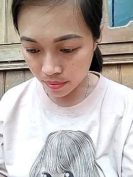 Hani-i online show from 04-25-26, 06:49