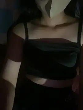 Snapshot of Ruby688 chatting on 10-17-25, 04:15 Ruby688 online show from 10-17-25, 04:15