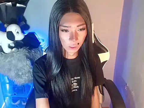 Snapshot of Yourasianbabyemma chatting on 11-05-25, 10:54 Yourasianbabyemma online show from 11-05-25, 10:54