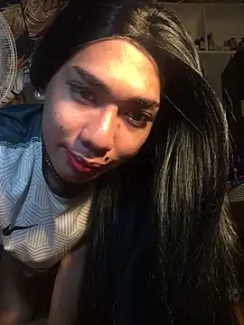 Snapshot of Yourasianbabyemma chatting on 02-26-26, 04:17 Yourasianbabyemma online show from 02-26-26, 04:17