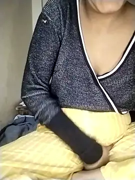 strip queennn online show from 01-12-26, 04:56