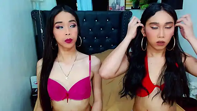 LovelyTs4U online show from 11-28-25, 08:39