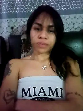 Snapshot of toxic_sweet_1 chatting on 11-30-25, 11:20 toxic sweet 1 online show from 11-30-25, 11:20