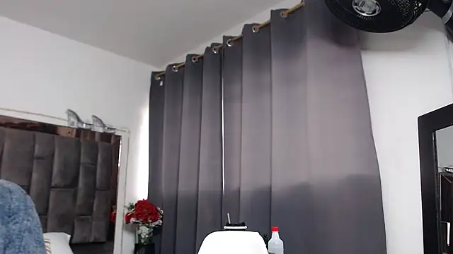 Salmma Milf online show from 06-25-26, 11:48