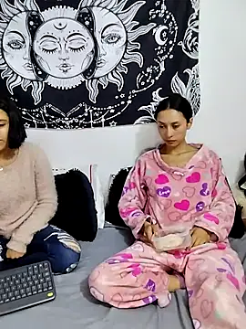 abby n emily online show from 07-01-26, 01:34