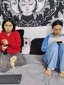 abby n emily online show from 07-14-26, 01:17