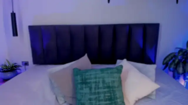 Snapshot of AilanaCortes chatting on 02-26-26, 12:15 AilanaCortes online show from 02-26-26, 12:15