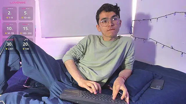 Snapshot of dani_angel_dark chatting on 12-14-25, 09:30 dani angel dark online show from 12-14-25, 09:30