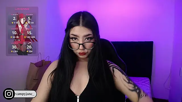 VamppyJane online show from 11-19-25, 02:33