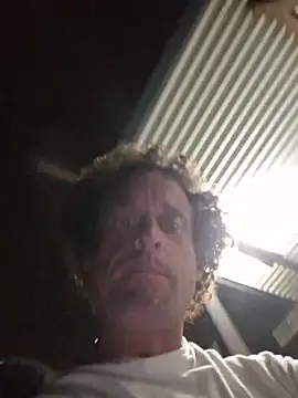 shainnfk online show from 10-30-25, 05:57