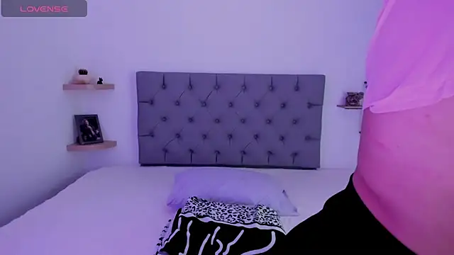 Saraarouusee online show from 02-20-26, 09:26