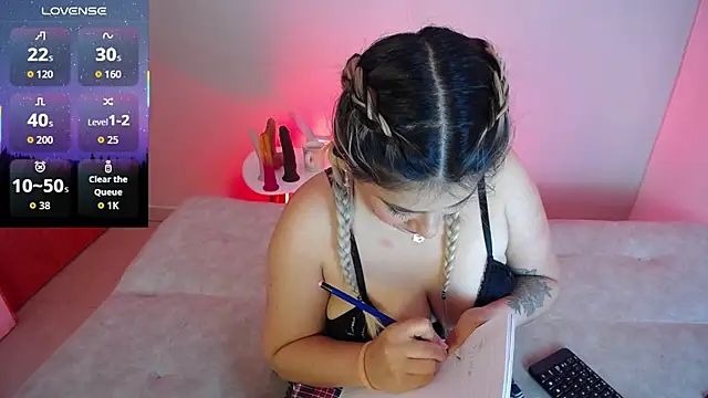 Sweet Bella Valery online show from 12-21-25, 12:40