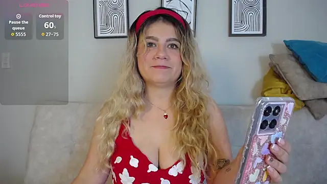 Sweet Bella Valery online show from 01-11-26, 10:48