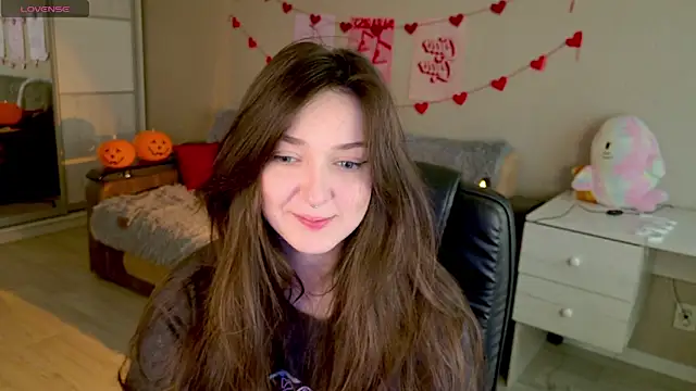 BellaSink online show from 11-07-25, 05:29