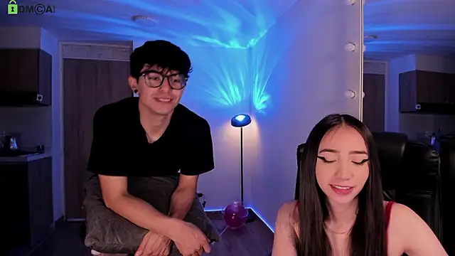 Snapshot of Mikeyvioleta_ chatting on 03-01-26, 09:00 Mikeyvioleta online show from 03-01-26, 09:00