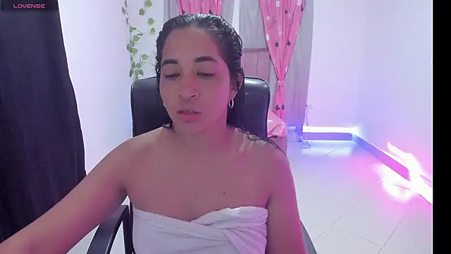 Snapshot of Kruela chatting on 05-02-26, 12:26 Kruela online show from 05-02-26, 12:26