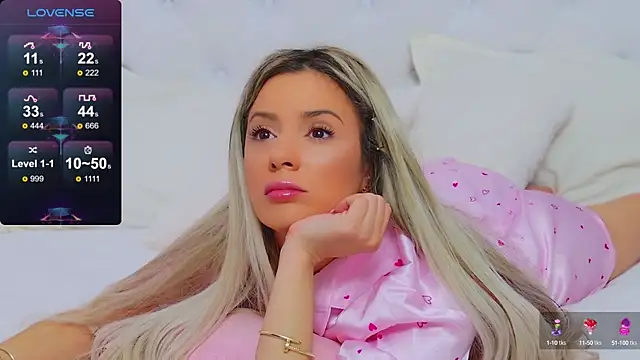 Snapshot of AriannaSins chatting on 02-12-25, 04:33 AriannaSins online show from 02-12-25, 04:33