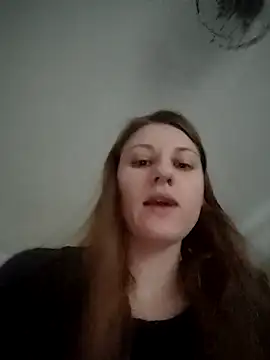 SandyCassie online show from 11-29-25, 07:22