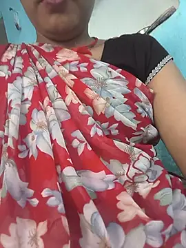 Snapshot of Ragni_bhargav chatting on 07-15-26, 01:05 Ragni bhargav online show from 07-15-26, 01:05