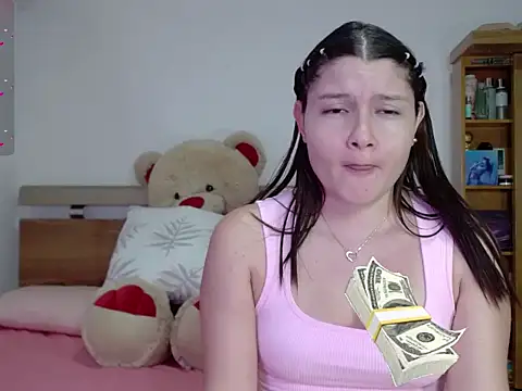 18 girl online show from 10-24-25, 06:54
