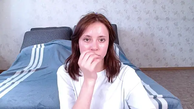 evaa here  online show from 06-26-26, 10:19