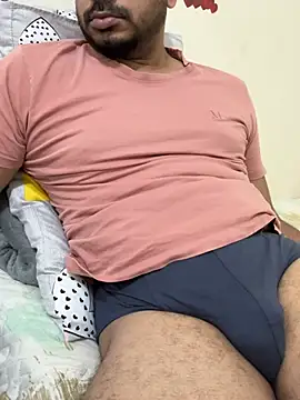 Handsome8677 online show from 02-08-26, 07:56