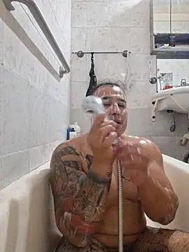 Snapshot of Rueditasss chatting on 01-19-26, 02:48 Rueditasss online show from 01-19-26, 02:48