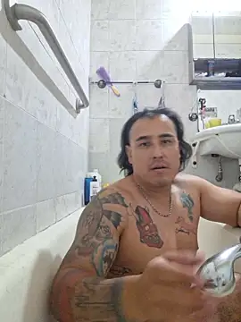 Snapshot of Rueditasss chatting on 02-02-26, 12:31 Rueditasss online show from 02-02-26, 12:31