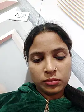 Anshika1431 online show from 11-18-25, 03:45