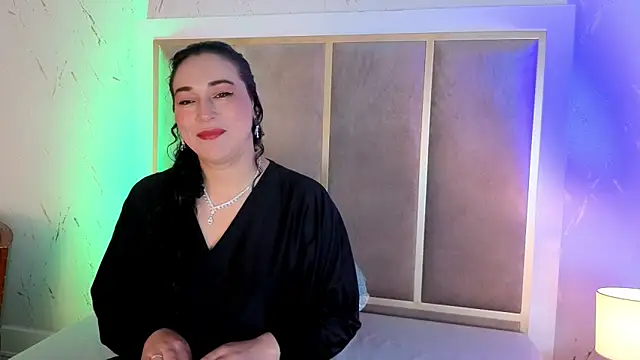 Snapshot of Elizabeth_bennett_6 chatting on 11-02-25, 11:56 Elizabeth bennett 6 online show from 11-02-25, 11:56