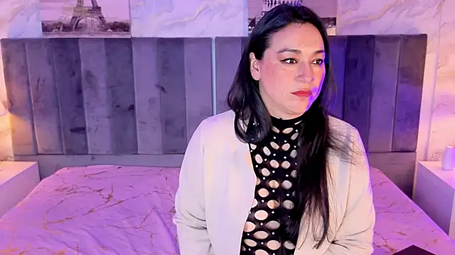 Snapshot of Elizabeth_bennett_6 chatting on 01-08-26, 10:50 Elizabeth bennett 6 online show from 01-08-26, 10:50