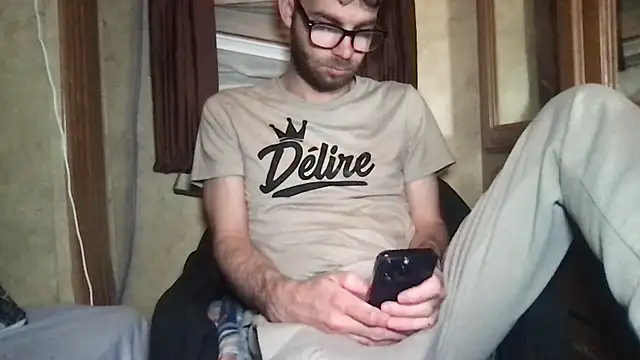 Snapshot of TyKindaNasty chatting on 02-07-26, 01:37 TyKindaNasty online show from 02-07-26, 01:37