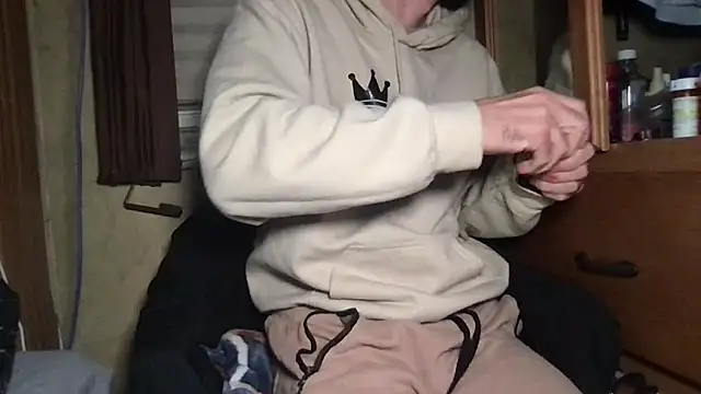 Snapshot of TyKindaNasty chatting on 02-16-26, 04:14 TyKindaNasty online show from 02-16-26, 04:14