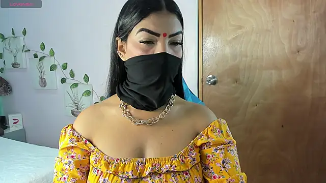 Iniya Parul online show from 06-19-26, 02:10