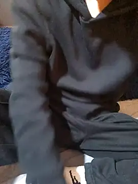 esmermoon online show from 02-13-26, 11:01