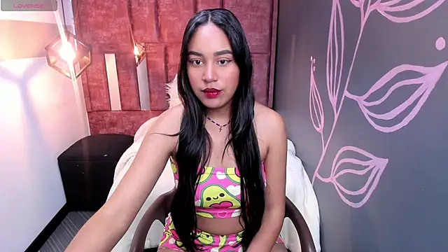 Rachel  Jonees online show from 10-22-25, 12:05