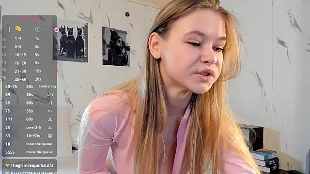 SophieRayne online show from 02-05-26, 09:58