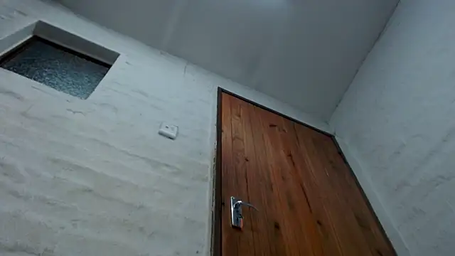 Snapshot of DaisyGirlxx chatting on 01-08-26, 06:32 DaisyGirlxx online show from 01-08-26, 06:32