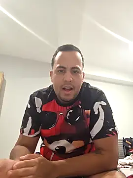 Caramelodulce12 online show from 10-15-25, 06:19