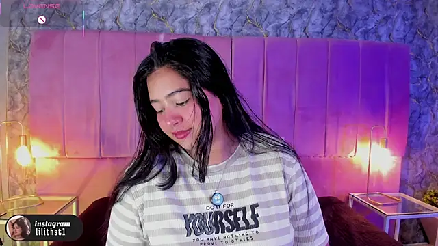 lilithst  online show from 02-09-26, 07:51