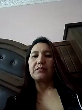 Bigtitsass81 online show from 10-20-25, 12:49