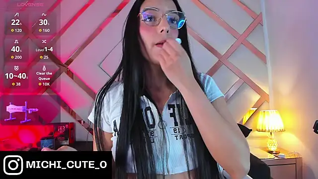 Snapshot of michelle_cutee_ chatting on 02-18-26, 08:16 michelle cutee online show from 02-18-26, 08:16