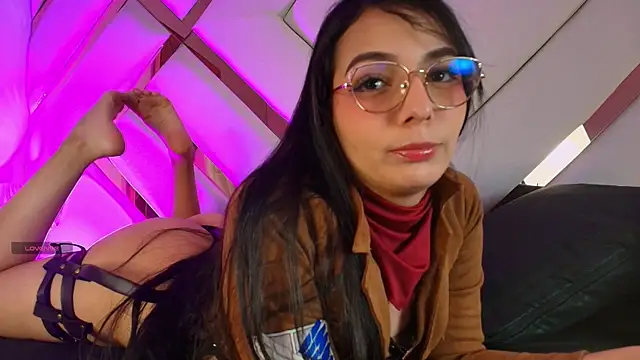 Snapshot of michelle_cutee_ chatting on 06-19-26, 08:12 michelle cutee online show from 06-19-26, 08:12